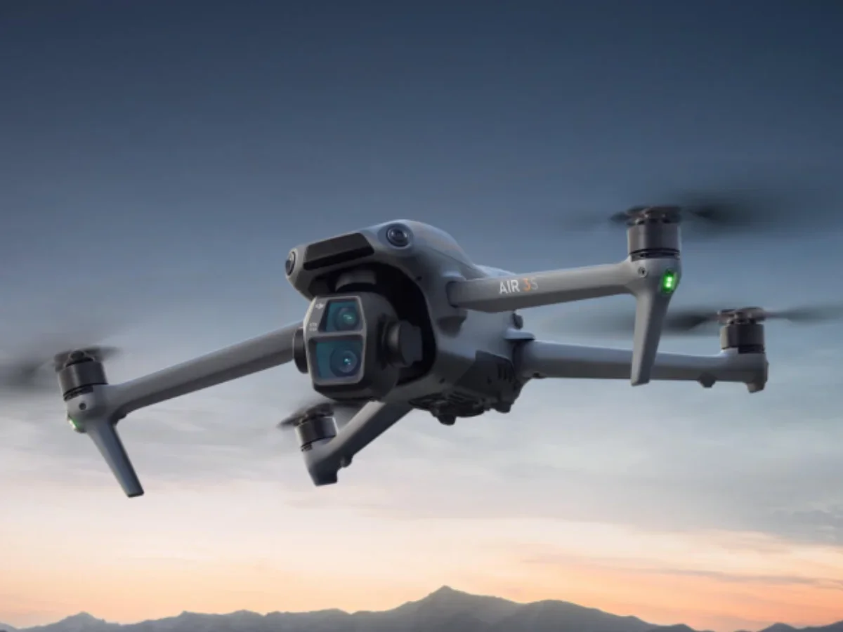 UAV: DJI Air 3S